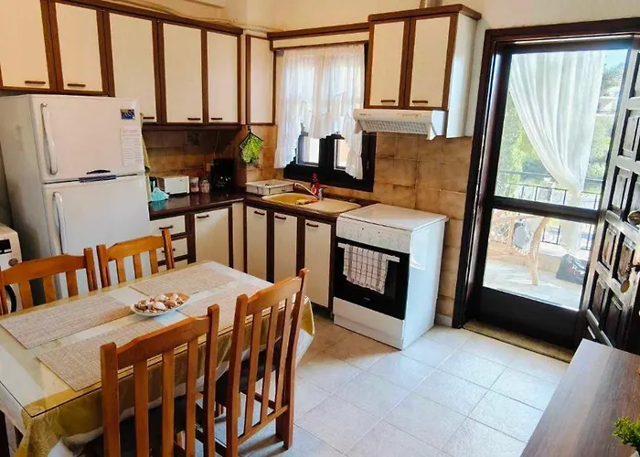 Golden Summer Case de vacanță Néa Fókaia